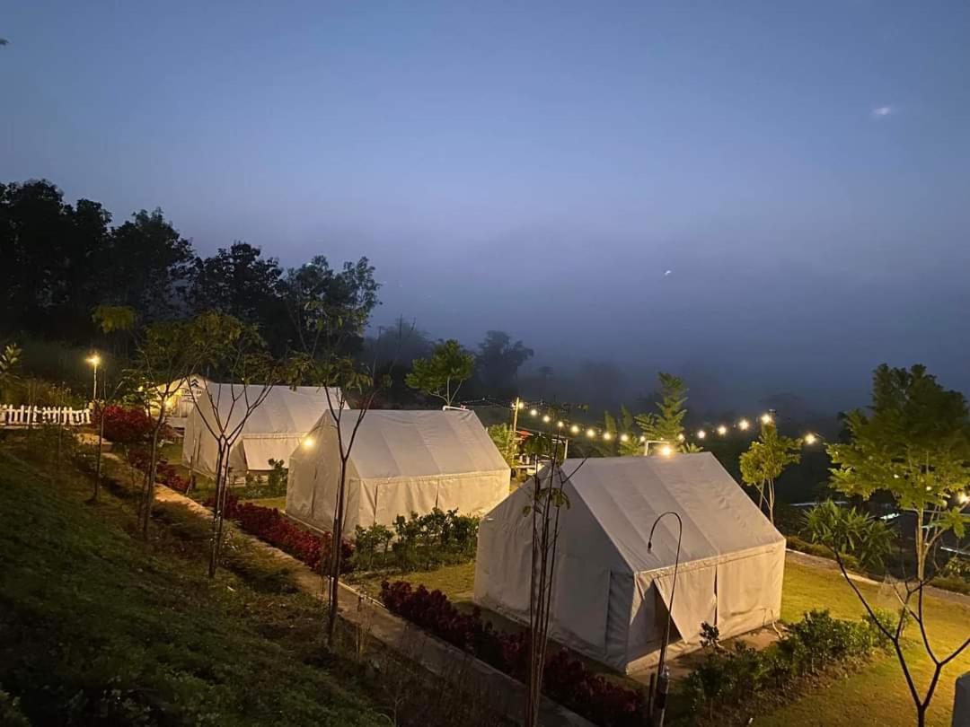 Lys I Dalen Resort&Camping Amphoe Amphoe Khao Kho Exterior foto